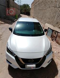 نيسان فيرسا